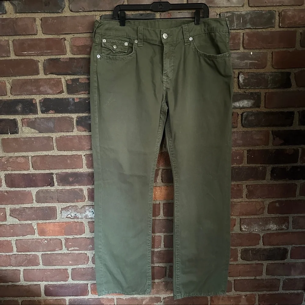 True Religion | Straight Flap Big Green Jeans Sz 38 X 33